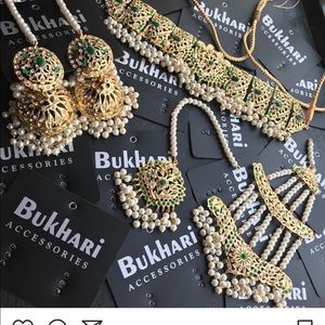 Meet your Posher, Sadaf